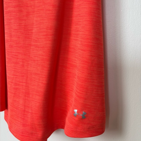 🎉4/30$🎉  Under Armour Bright Coral Active Tank - Medium - Picture 2 of 4